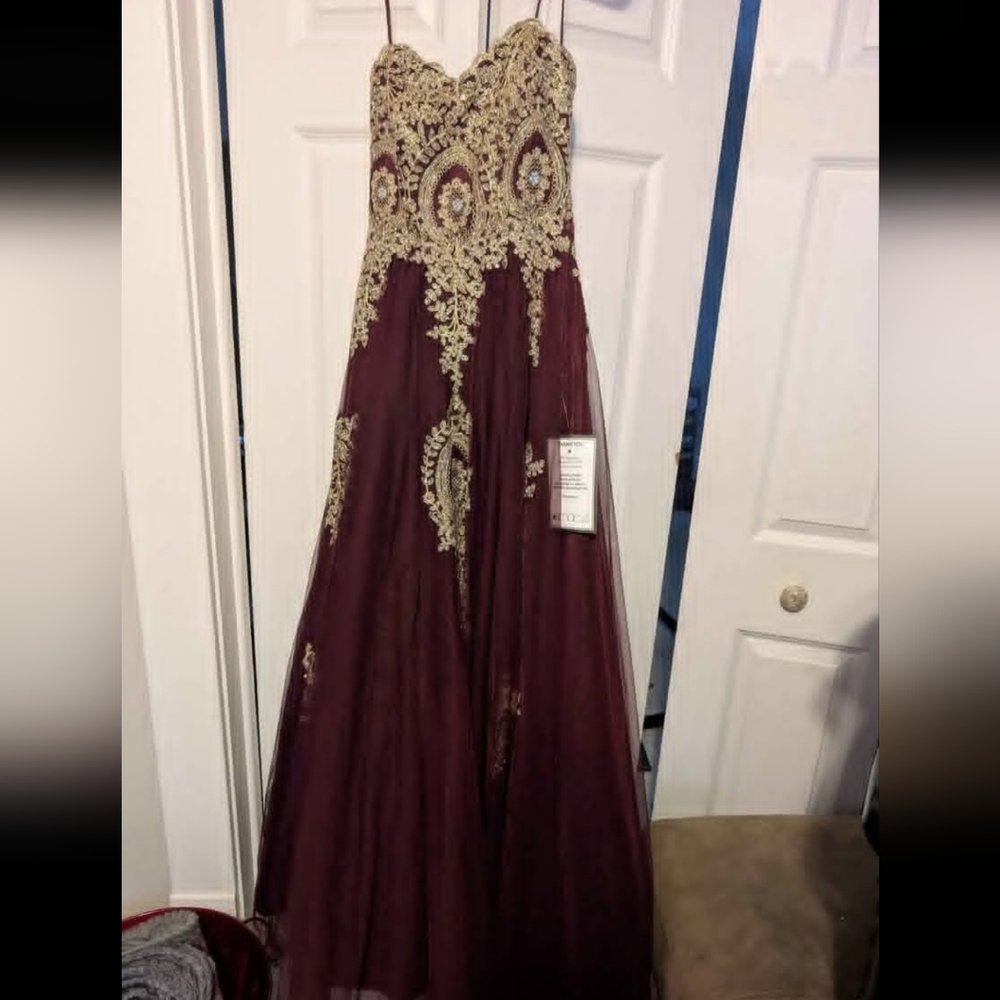 Glam Dark Burgundy Dress with Gold Detailing #PROM